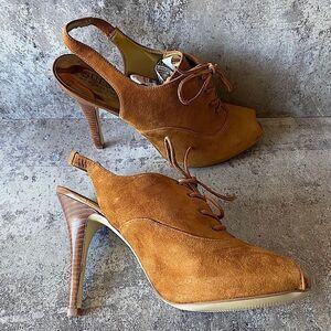 GUESS Gwnitty Heels Peep Toe Slingback Suede Shoes 8